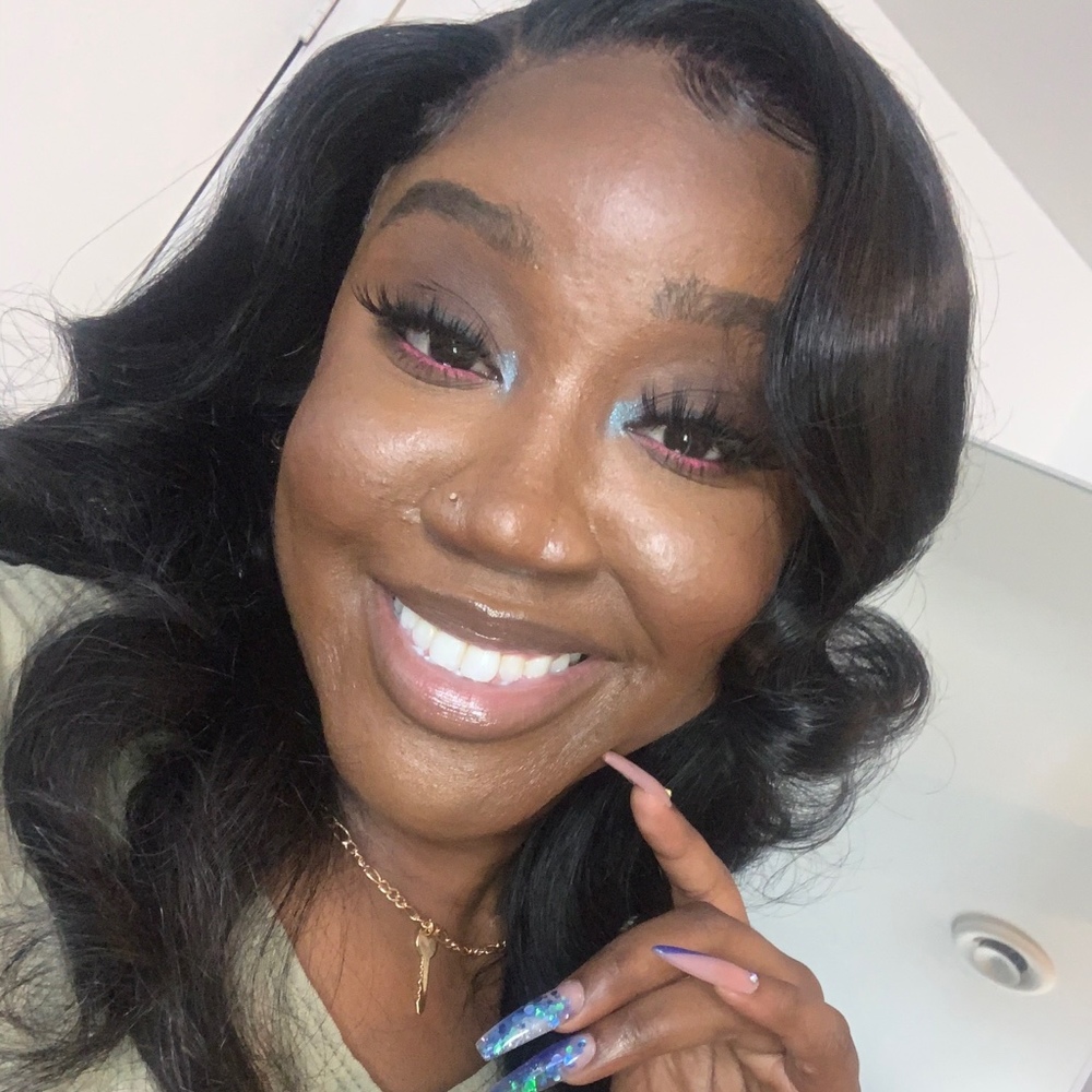 Meet your Posher, Taneka